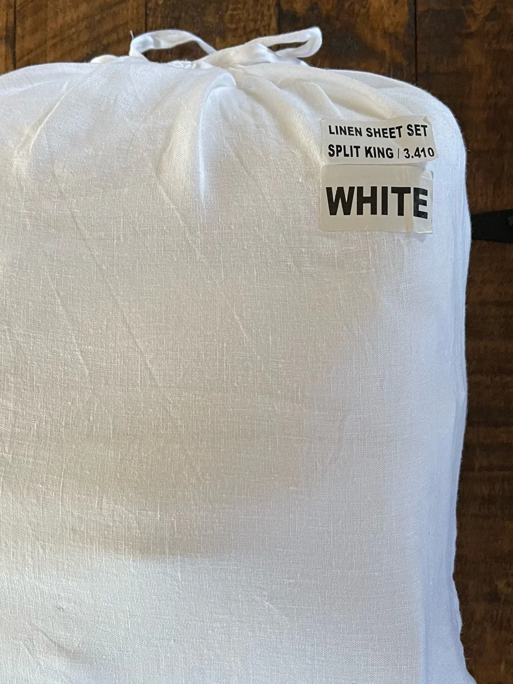 NWT Quince European Linen 5 Piece Sheet Set, Split King (White)